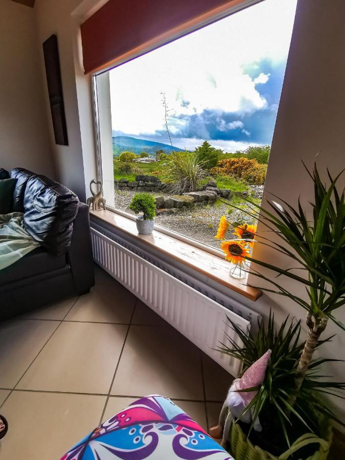 Causeway Coast Country Cottage, Pet-Friendly Ballycastle Exterior photo